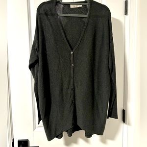 Long cardigan with lace detail (back)